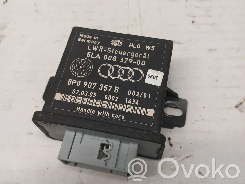Audi A4 S4 B7 8E 8H Light module LCM 