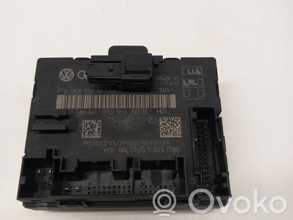 Audi A5 Sportback 8TA Door control unit/module 