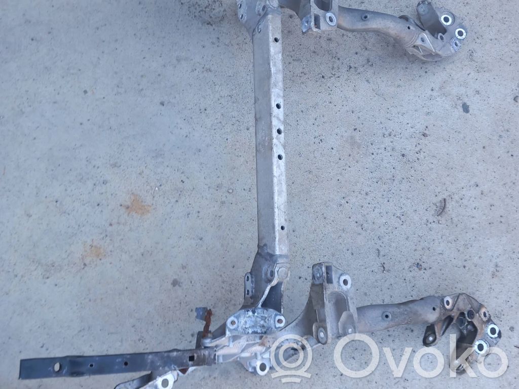 Audi Q5 SQ5 8R Rama pomocnicza przednia 