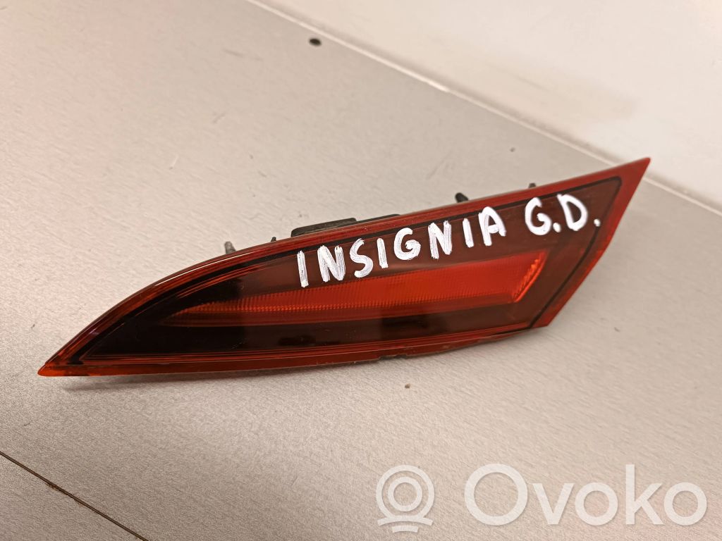 Opel Insignia A Lampy tylnej klapy bagażnika 