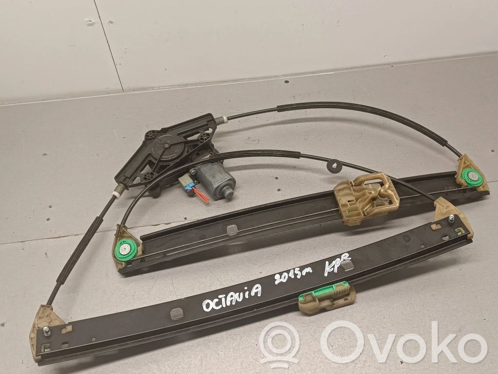 Skoda Octavia Mk3 (5E) Mechanizm podnoszenia szyby przedniej bez silnika 