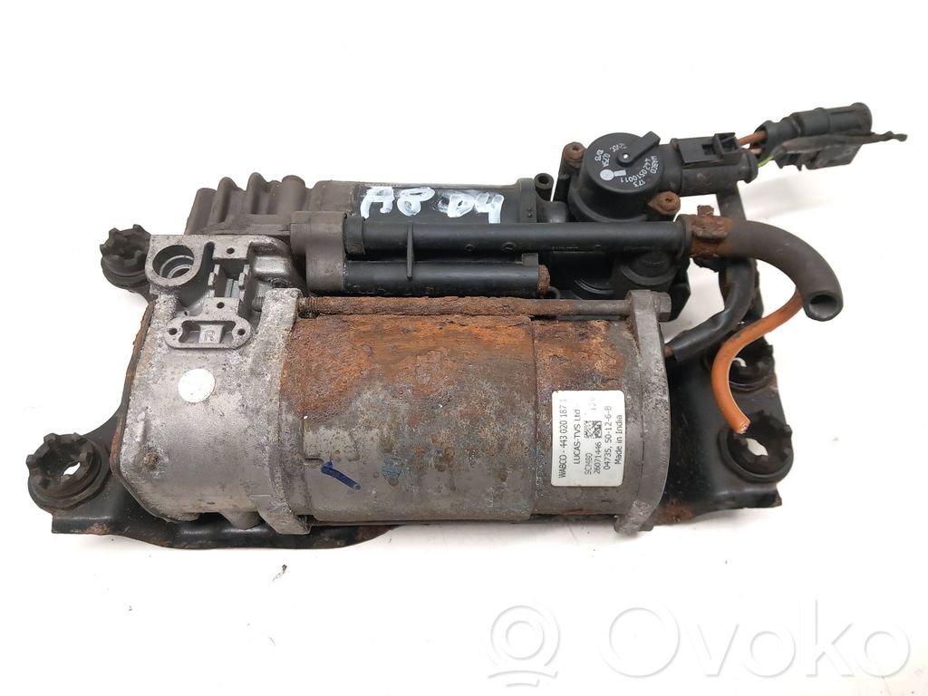 Audi A8 S8 D4 4H Kompressor Luftfederung 