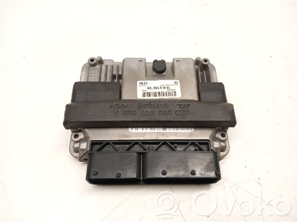 Audi A4 S4 B8 8K Engine control unit/module 