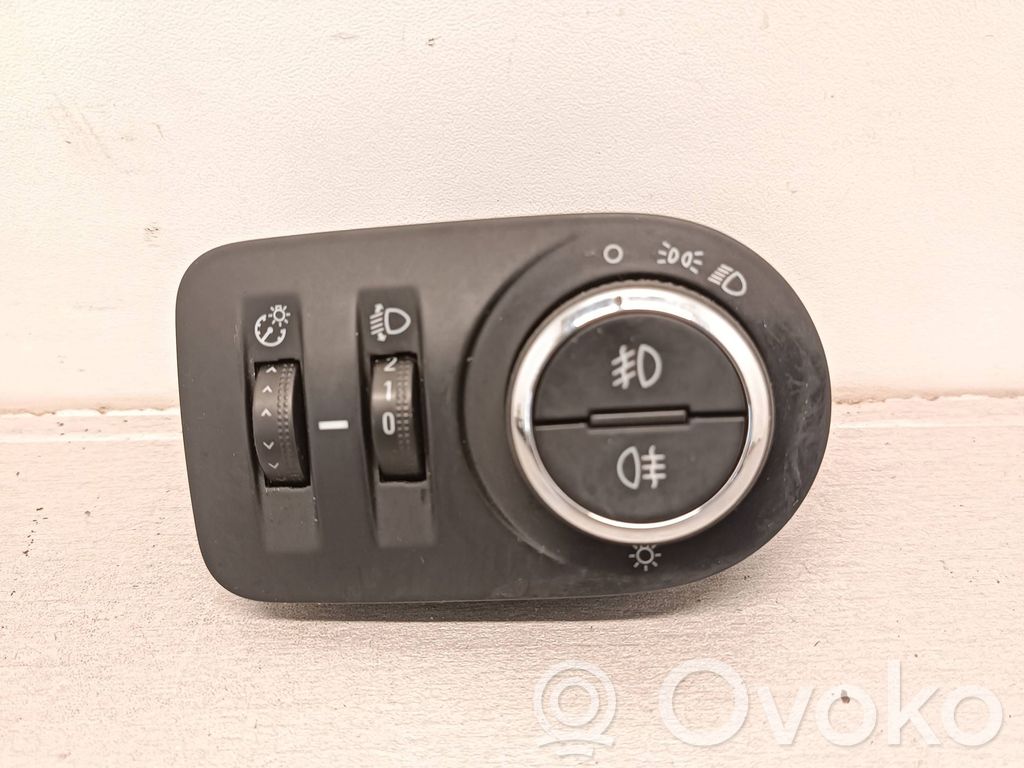 Opel Zafira C Lichtschalter 