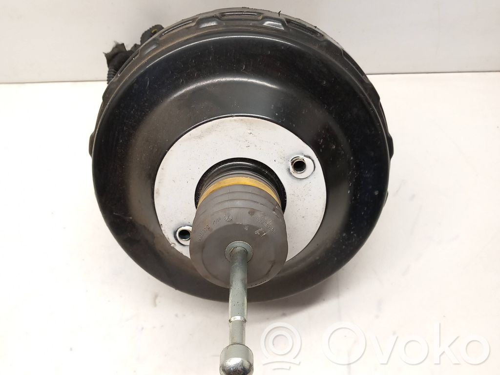 Opel Insignia A Brake booster 