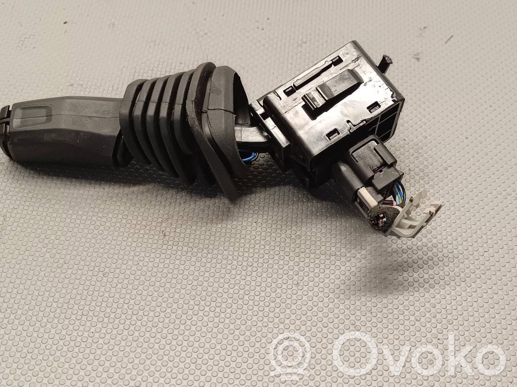 Opel Antara Indicator stalk 