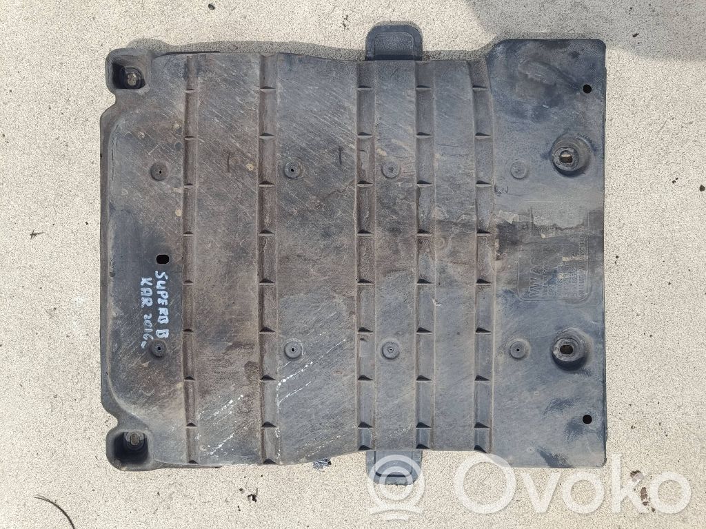 Skoda Superb B8 (3V) Center/middle under tray cover 