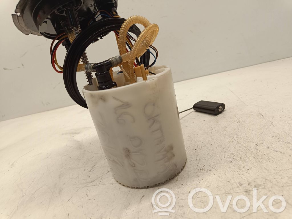 Skoda Octavia Mk3 (5E) Bomba interna de combustible 