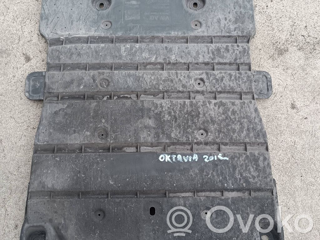 Skoda Octavia Mk3 (5E) Center/middle under tray cover 