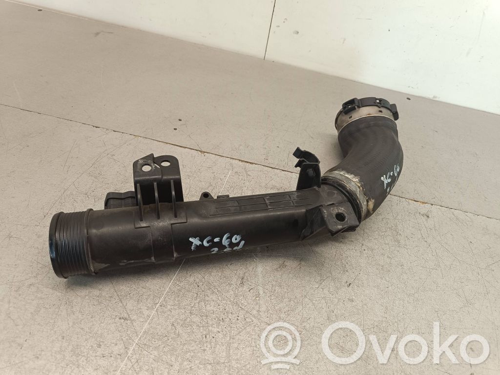 Volvo XC60 Intercooler hose/pipe 