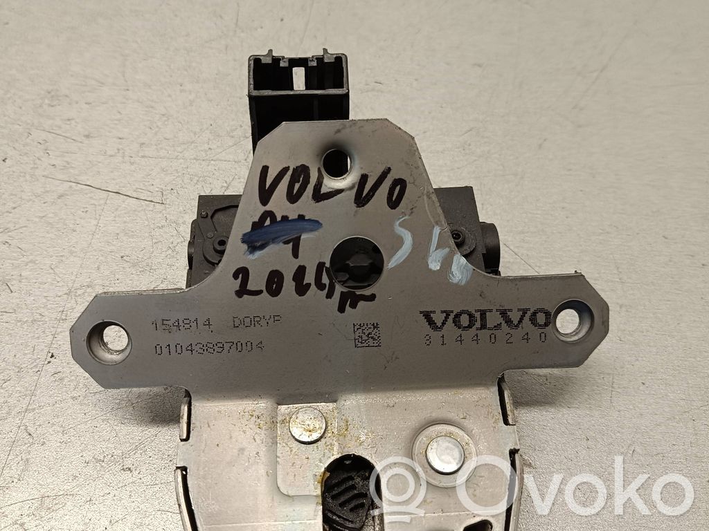 Volvo S60 Spyna galinio dangčio 