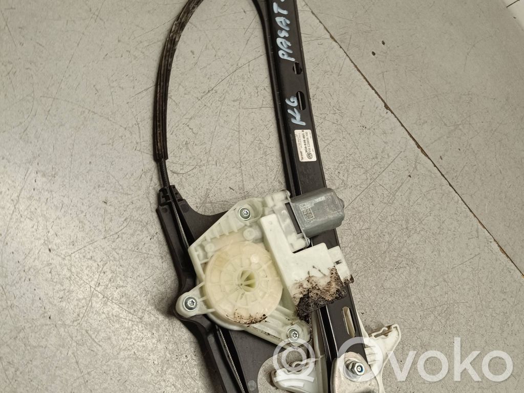Volkswagen PASSAT B8 Ręczny podnośnik szyby drzwi tylnych 