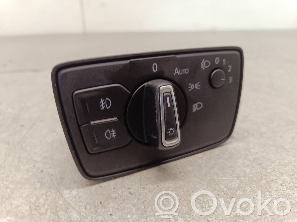Volkswagen PASSAT B8 Light switch 