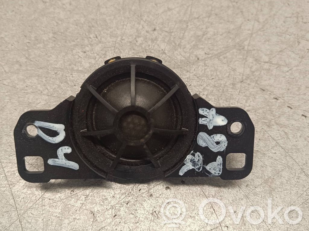 Audi A8 S8 D4 4H Panel speaker 
