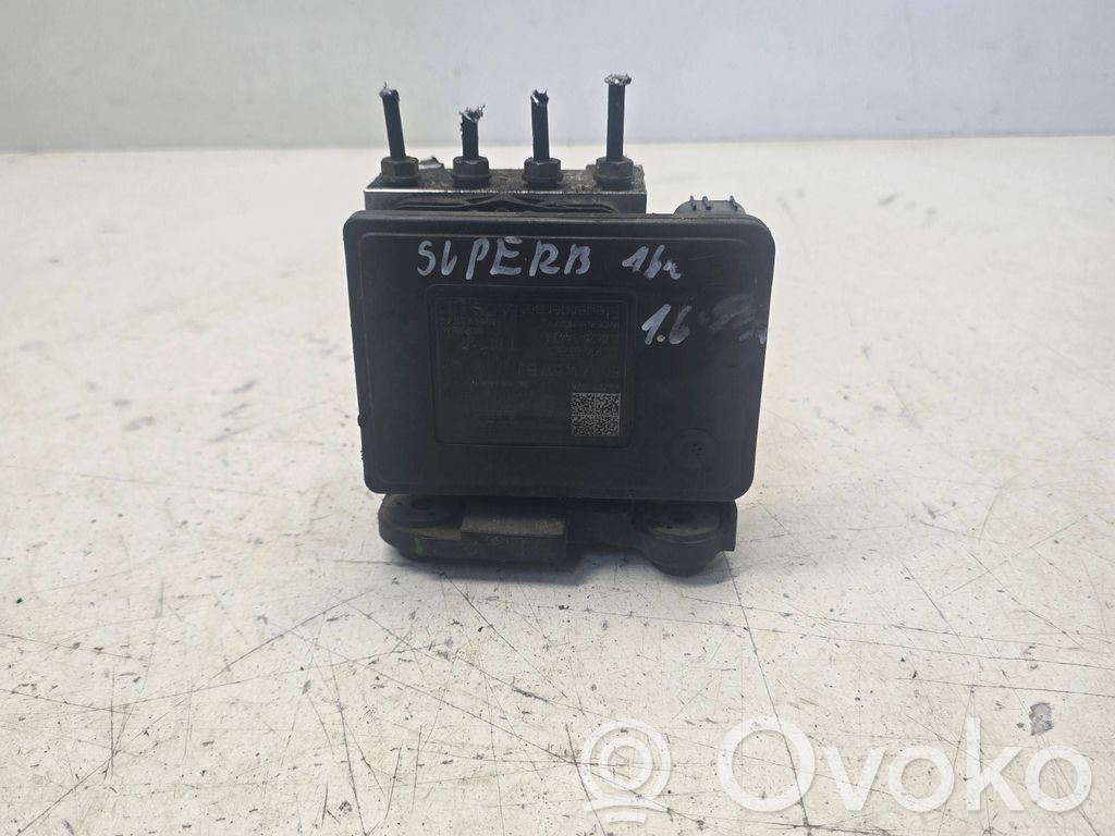 Skoda Superb B8 (3V) ABS bloks 
