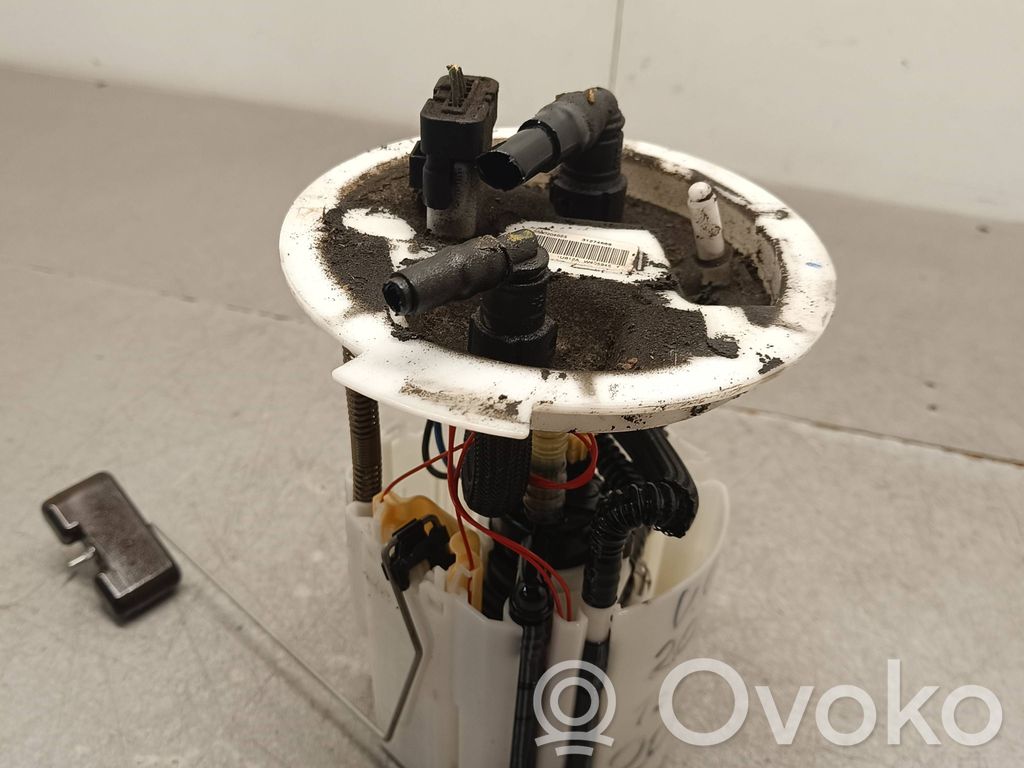 Volvo V60 Bomba interna de combustible 