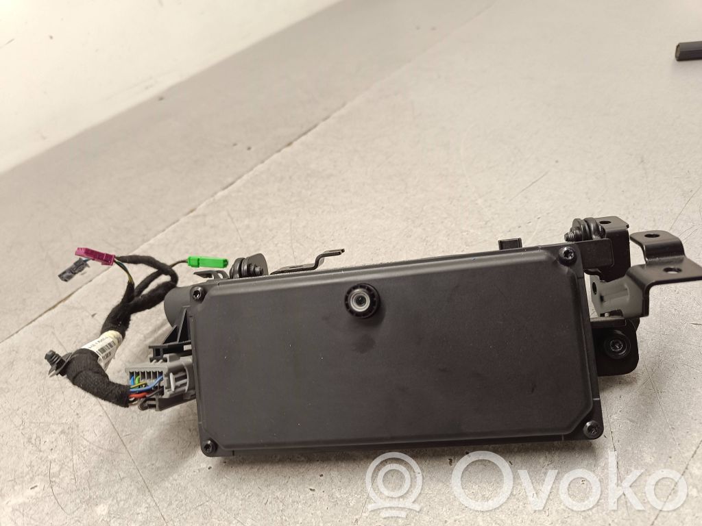 Volvo S90, V90 Windshield/windscreen camera 