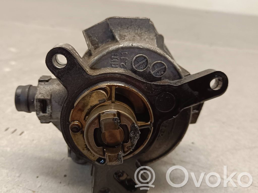 Volvo XC60 Vacuum pump 