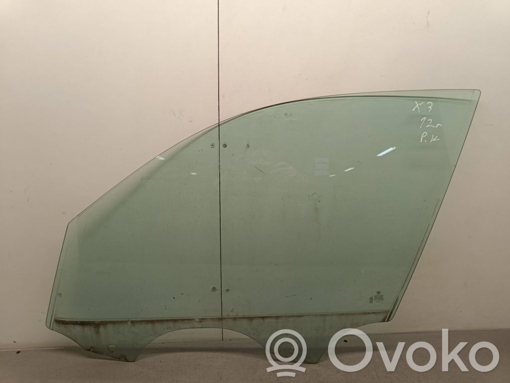 BMW X3 F25 Front door window glass four-door 