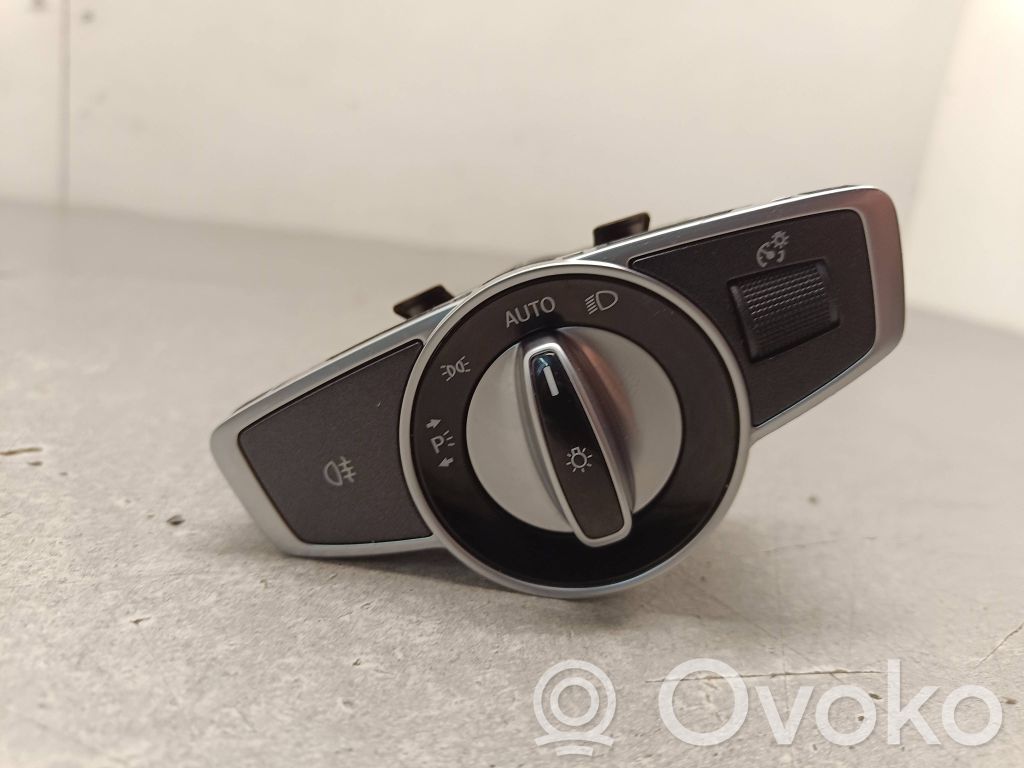 Mercedes-Benz E W213 Light switch 