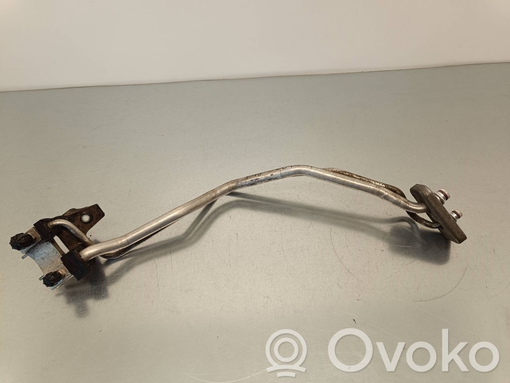 BMW X5 F15 Ilmastointilaitteen putki (A/C) 