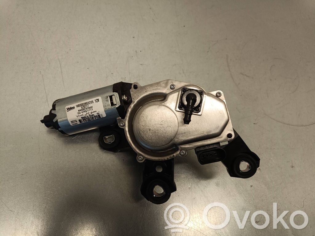 Audi Q3 8U Silniczek wycieraczki szyby tylnej 