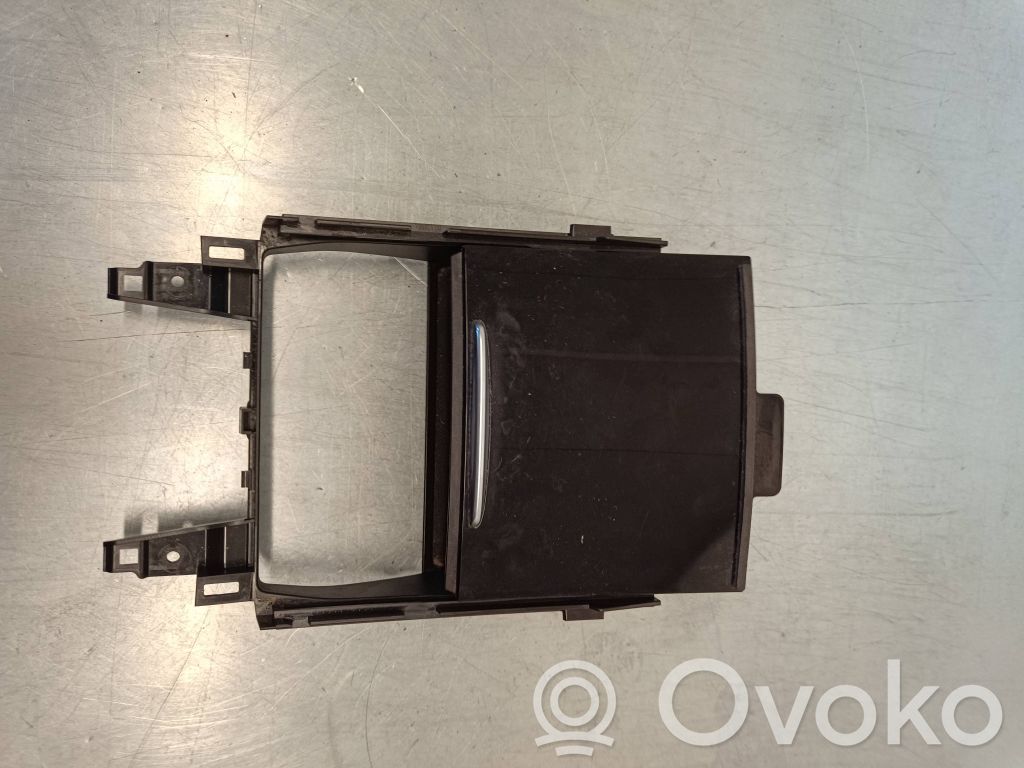 Opel Insignia B Cenicero del coche 