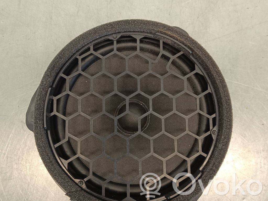 Audi A3 S3 8V Takaoven kaiutin 