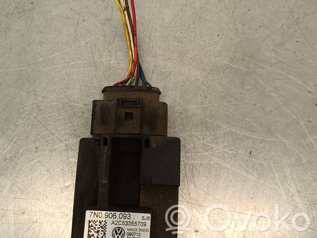 Volkswagen Tiguan Unidad de control/módulo de la bomba de inyección de combustible 