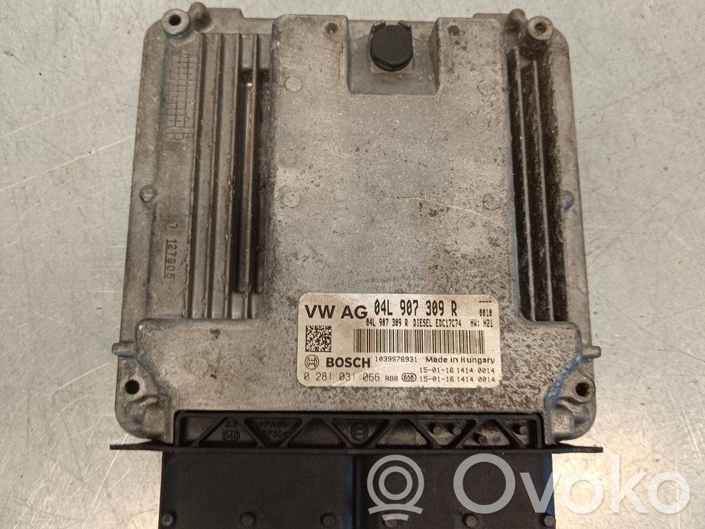 Volkswagen PASSAT B8 Engine control unit/module 