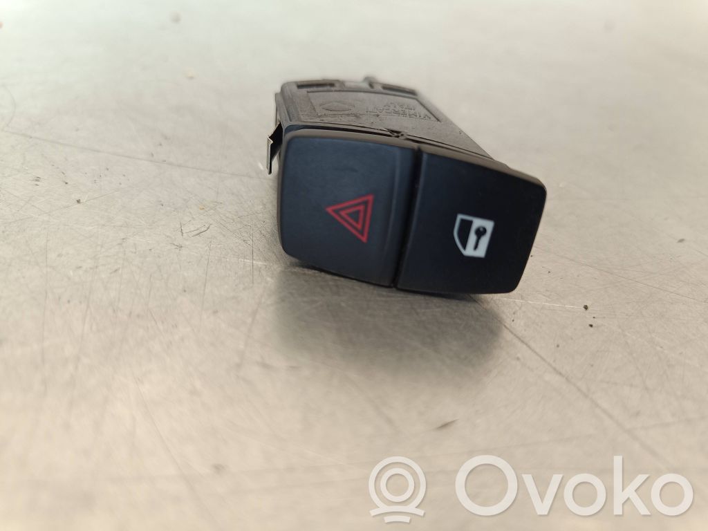 BMW 4 F36 Gran coupe Hazard light switch 