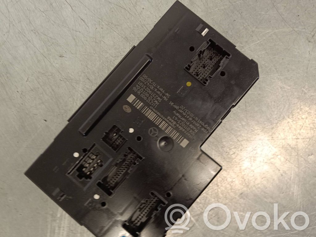 Mercedes-Benz CLS C218 X218 SAM control unit 