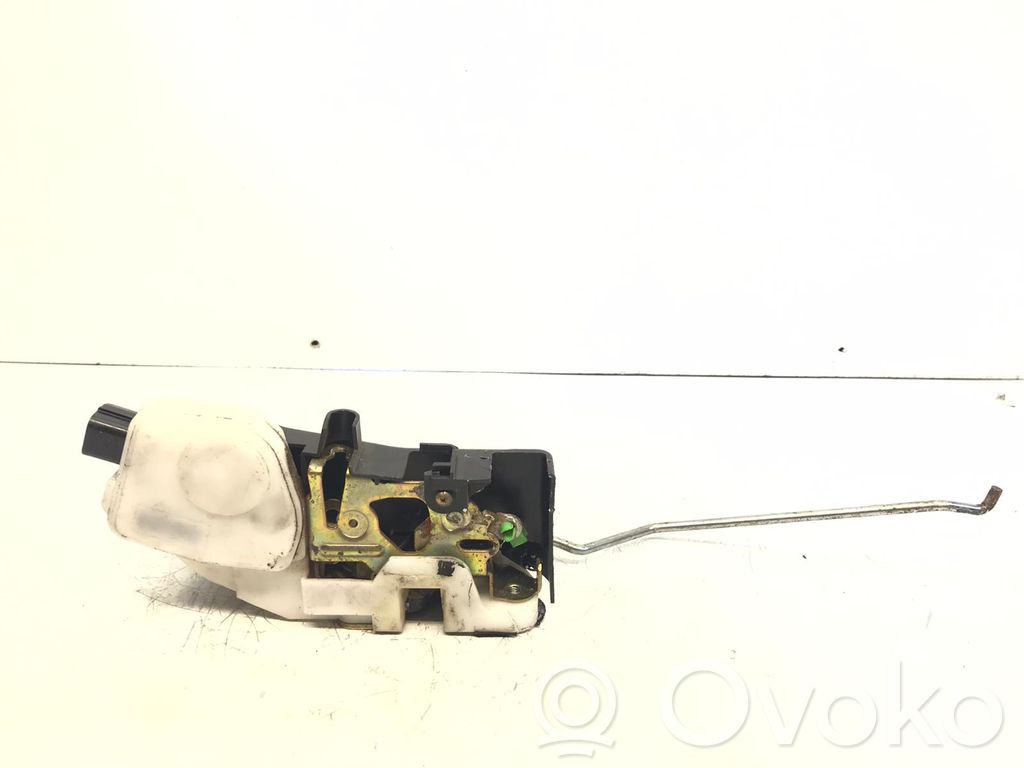 Mitsubishi Pajero Front door lock 