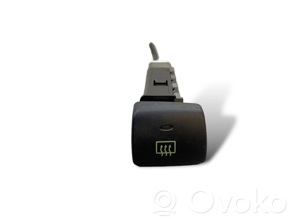 Hyundai Santa Fe Windscreen/window heater switch 
