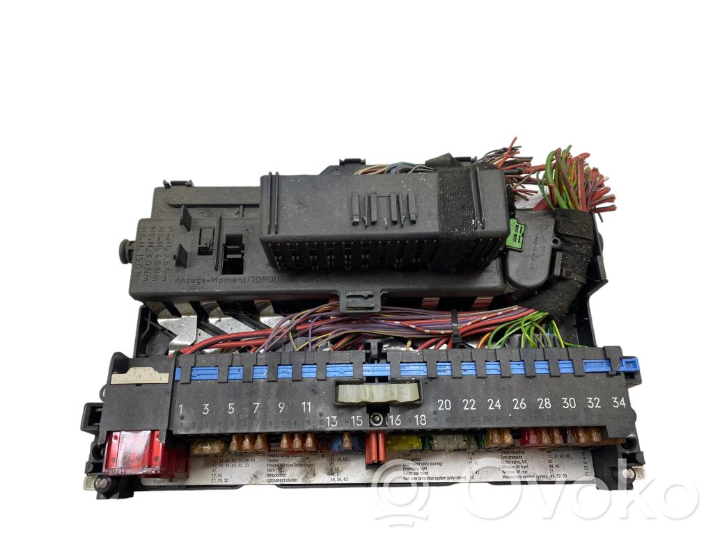 BMW 3 E46 Fuse module 