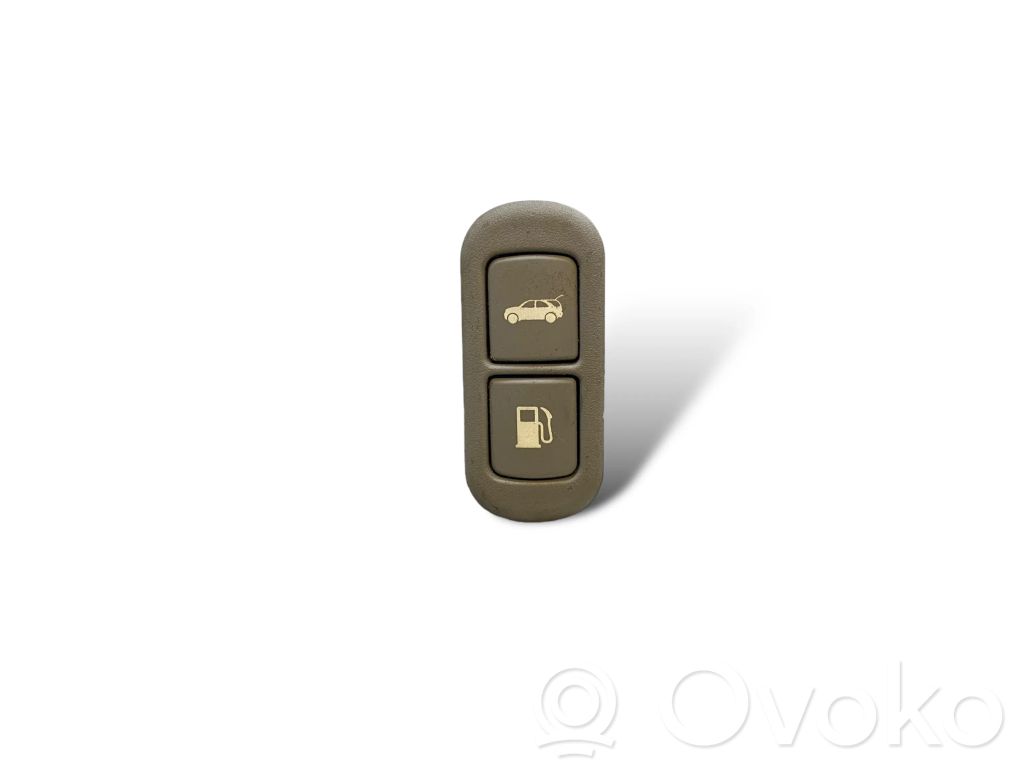 KIA Sorento Tailgate opening switch 