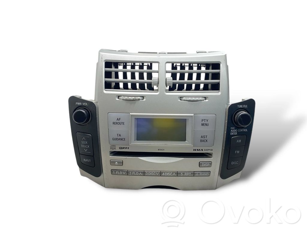 Toyota Yaris Radio/CD/DVD/GPS head unit 