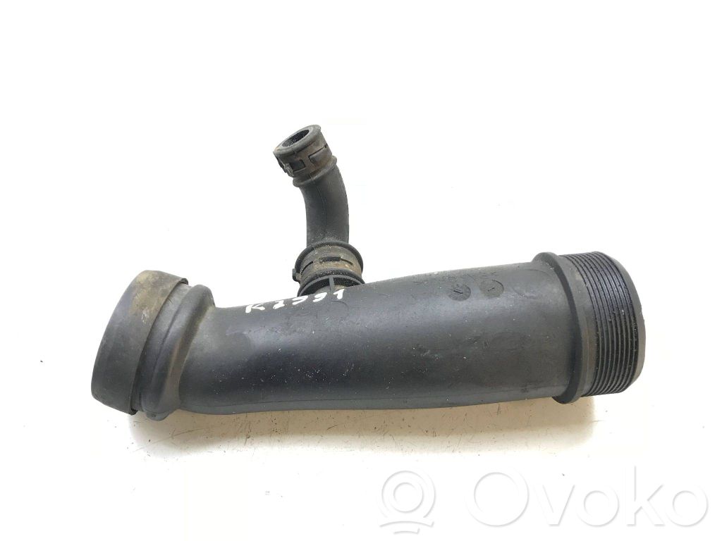 Intercooler hose/pipe   K2991
