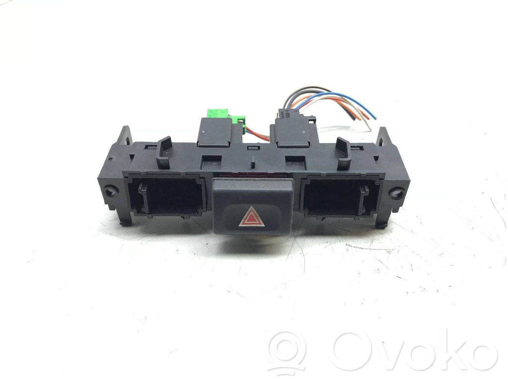Jaguar X-Type Hazard light switch 