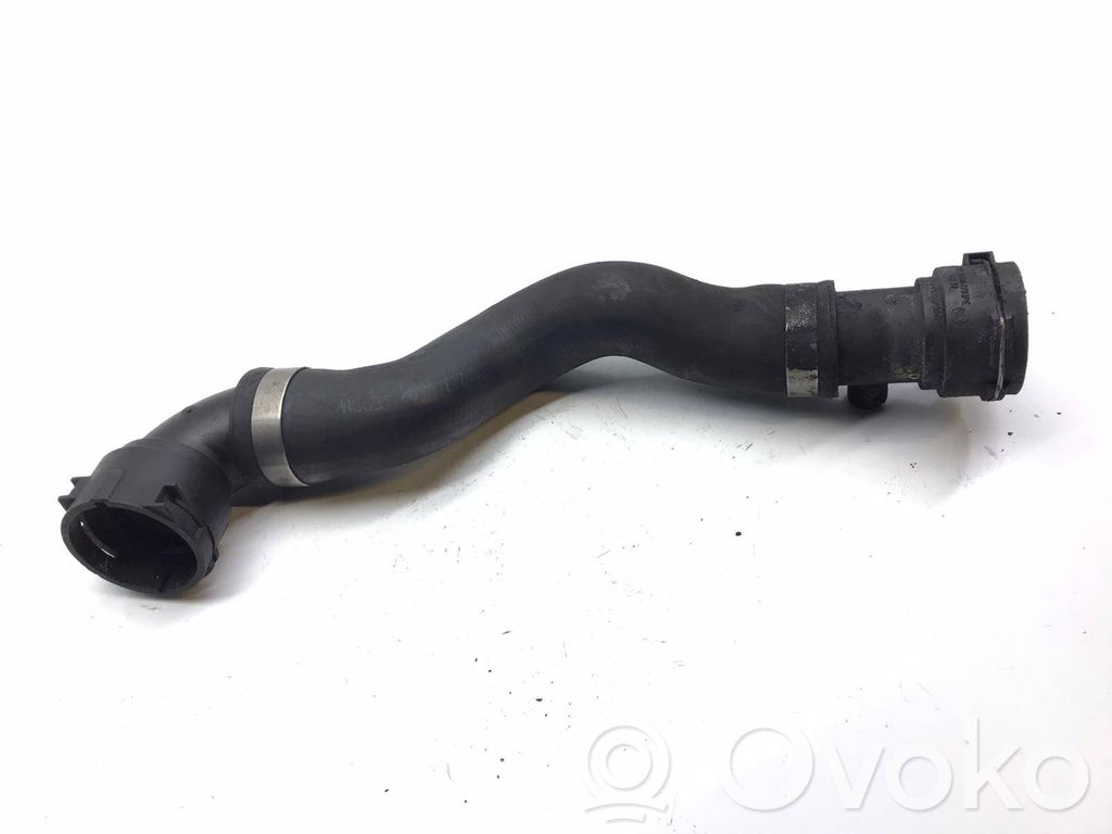BMW 5 E39 Engine coolant pipe/hose 