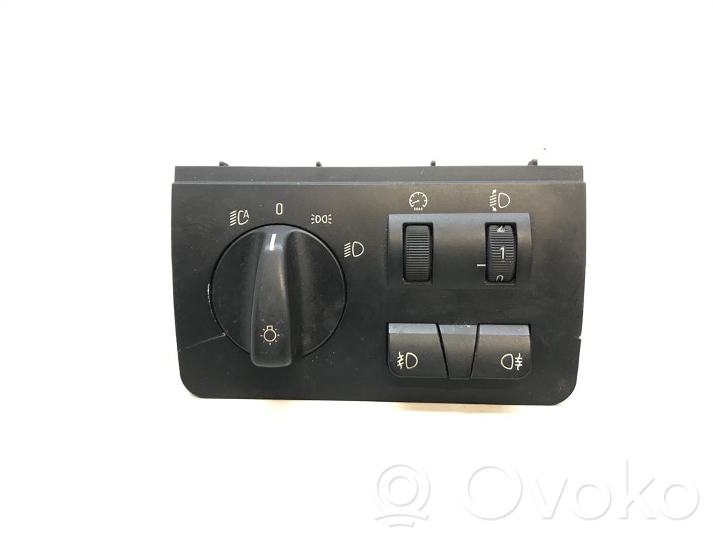 Light switch   6909776,K4505