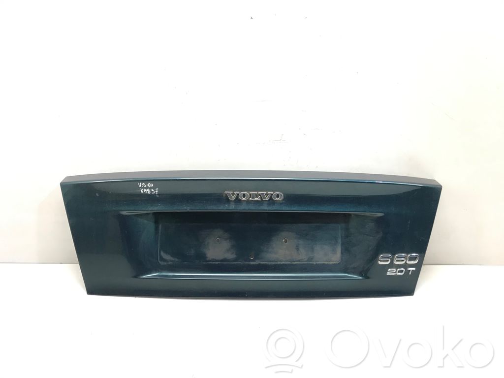 Volvo S60 Trunk door license plate light bar 
