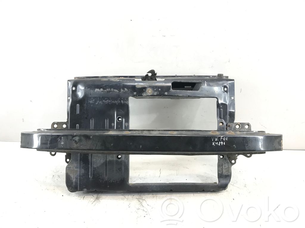 Volkswagen Fox Radiatorių panelė 