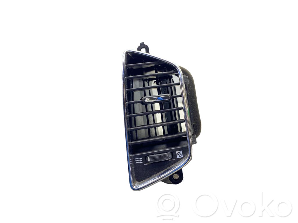 Chevrolet Captiva Dysze / Kratki środkowego nawiewu deski rozdzielczej 