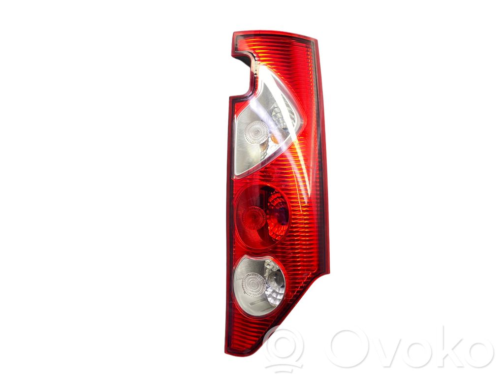 Renault Kangoo II Aizmugurējais lukturis virsbūvē 