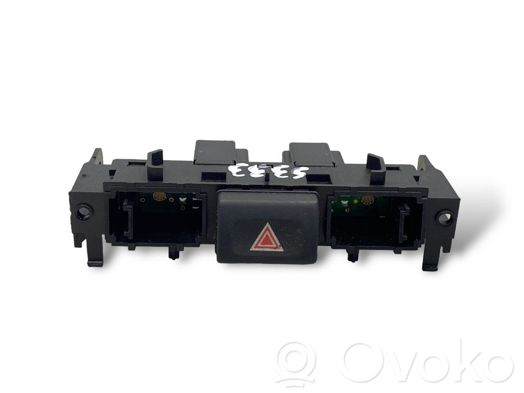 Jaguar X-Type Hazard light switch 