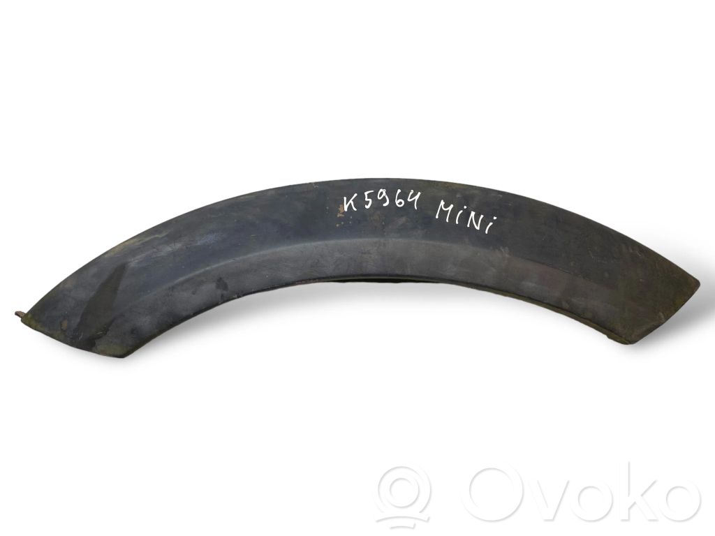 Mini One - Cooper R50 - 53 Front arch trim 