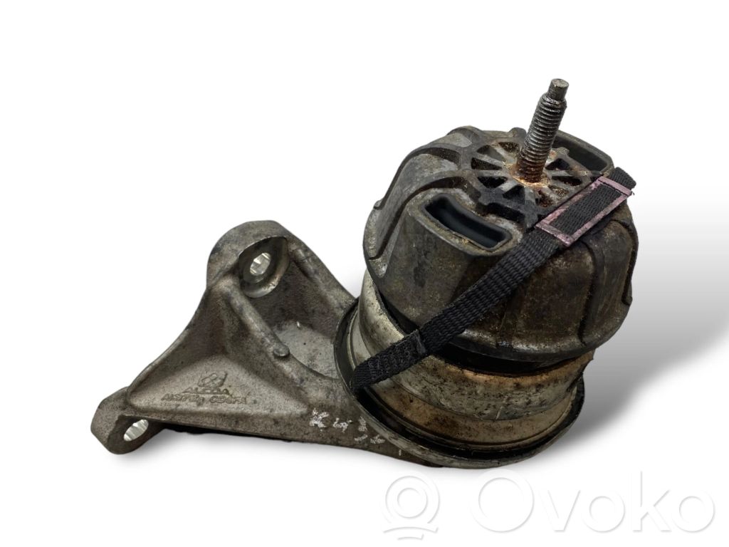 Jaguar S-Type Engine mounting bracket 