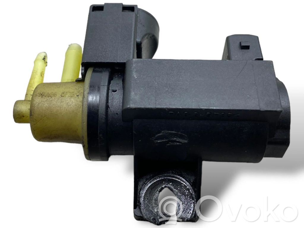 Opel Astra J Solenoīda vārsts 