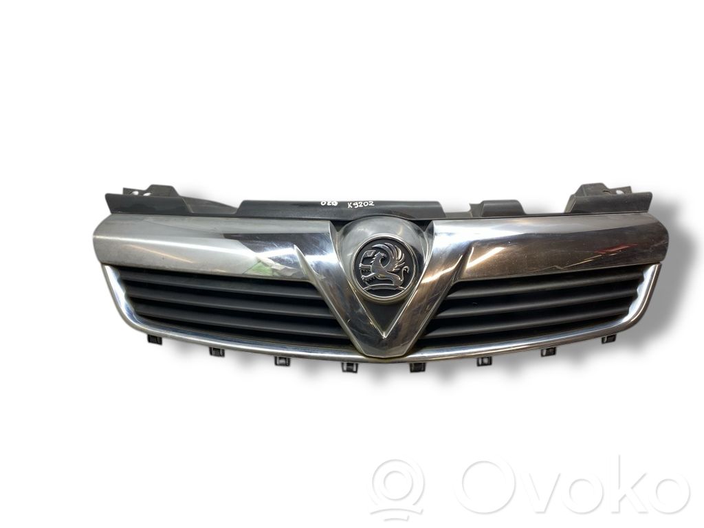 Opel Zafira B Front bumper upper radiator grill 